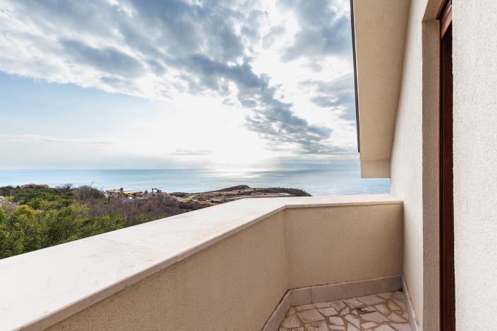 Image No.26-Maison de 4 chambres à vendre à Budva