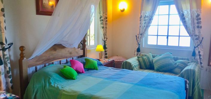 Image No.9-4 Bed Property for sale