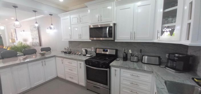 Image No.3-3 Bed Property for sale