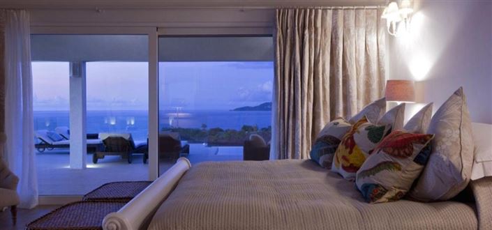 Image No.2-5 Bed Property for sale