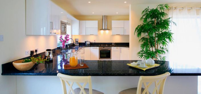 Image No.4-4 Bed Property for sale