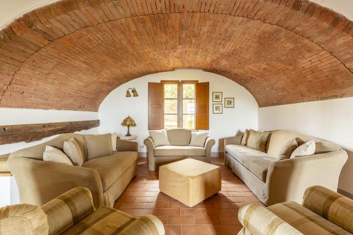 Image No.14-6 Bed Villa for sale