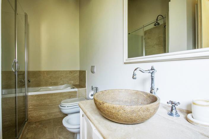 Image No.41-6 Bed Villa for sale