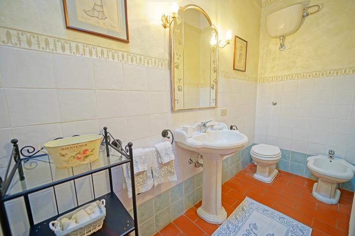 Image No.36-Ferme de 16 chambres à vendre à Castelnuovo Berardenga