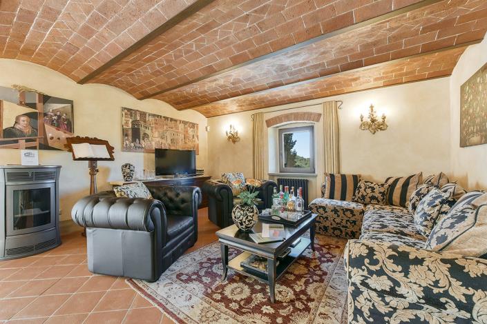 Image No.12-Ferme de 3 chambres à vendre à Gaiole in Chianti