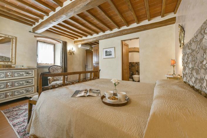 Image No.22-Ferme de 3 chambres à vendre à Gaiole in Chianti