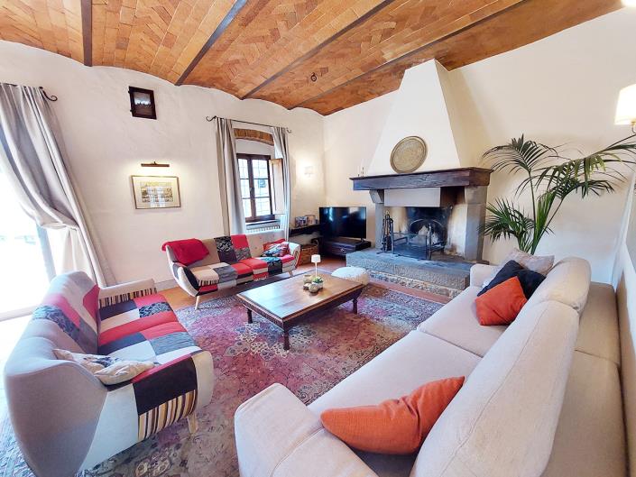 Image No.14-Ferme de 7 chambres à vendre à Gaiole in Chianti