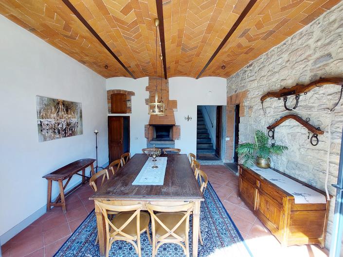 Image No.30-Ferme de 7 chambres à vendre à Gaiole in Chianti