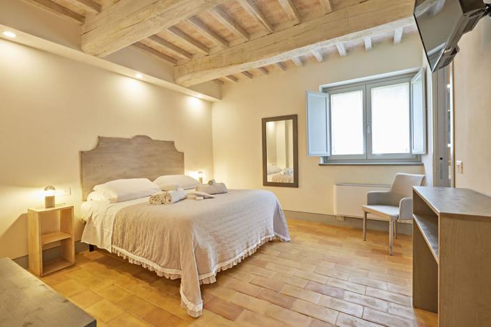 Image No.20-Maison de campagne de 5 chambres à vendre à Cortona