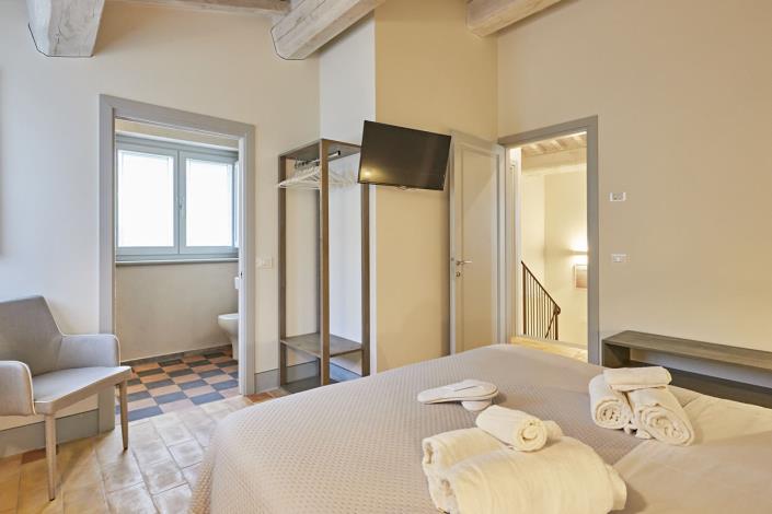 Image No.26-Maison de campagne de 5 chambres à vendre à Cortona