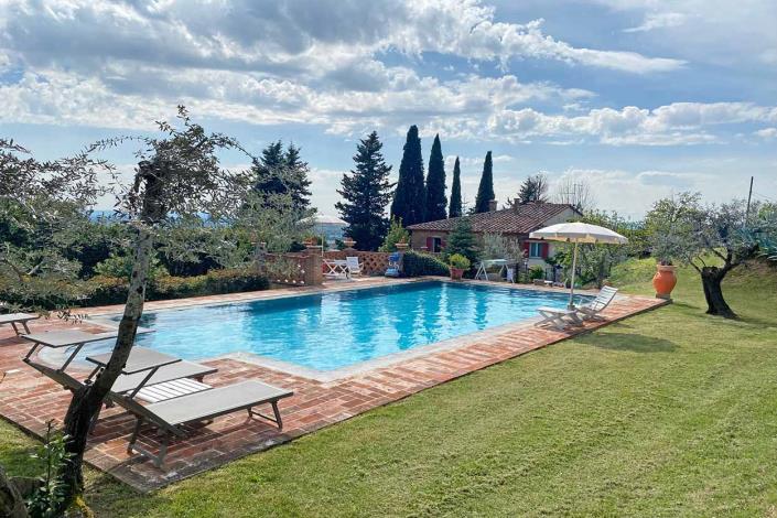 Image No.4-Maison de campagne de 4 chambres à vendre à Castiglion Fiorentino