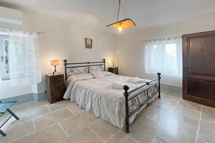 Image No.17-Maison de campagne de 4 chambres à vendre à Castiglion Fiorentino