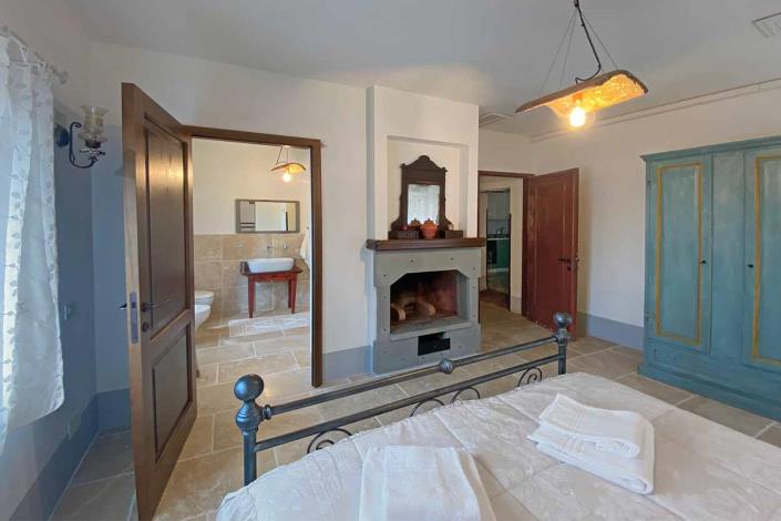 Image No.18-Maison de campagne de 4 chambres à vendre à Castiglion Fiorentino