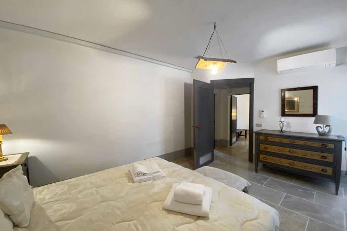 Image No.23-Maison de campagne de 4 chambres à vendre à Castiglion Fiorentino