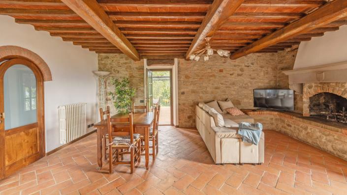 Image No.15-Ferme de 7 chambres à vendre à Reggello