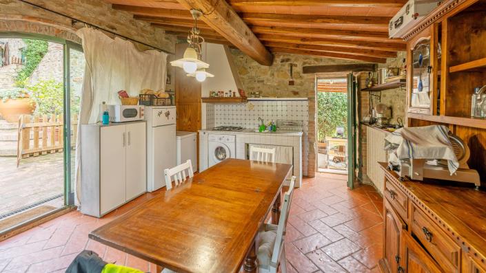 Image No.17-Ferme de 7 chambres à vendre à Reggello