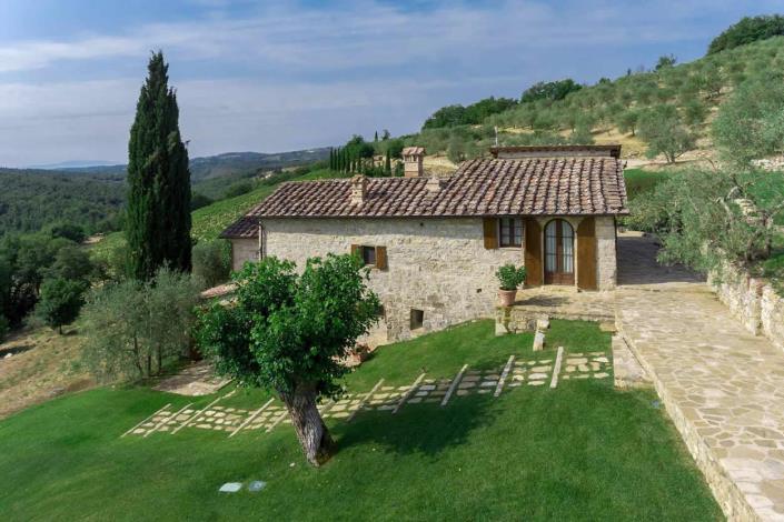 Image No.6-Maison de campagne de 4 chambres à vendre à Radda in Chianti