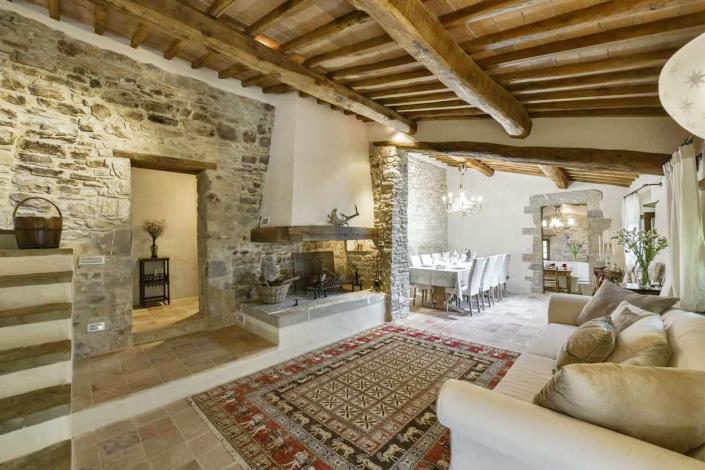 Image No.17-Maison de campagne de 4 chambres à vendre à Radda in Chianti