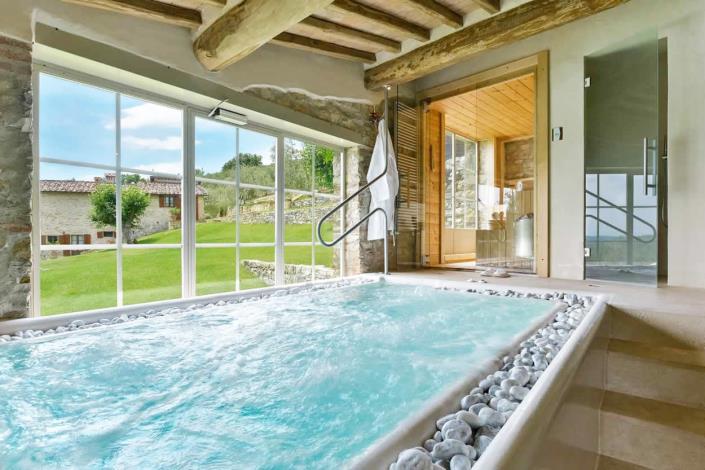 Image No.45-Maison de campagne de 4 chambres à vendre à Radda in Chianti