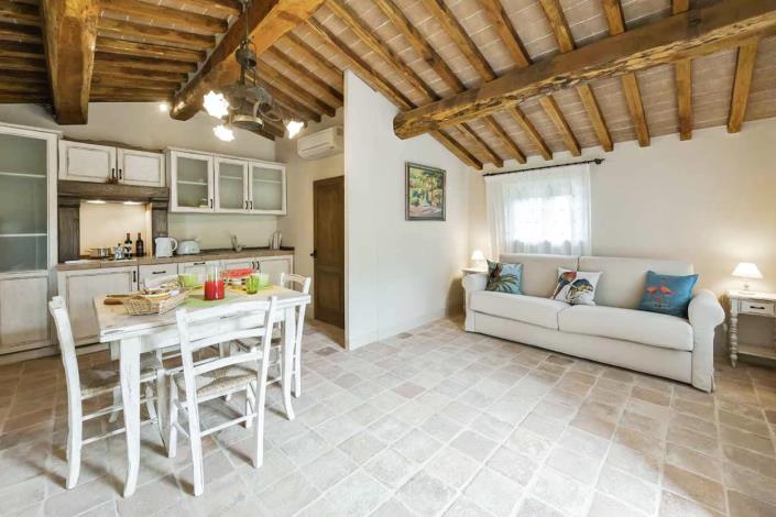 Image No.50-Maison de campagne de 4 chambres à vendre à Radda in Chianti