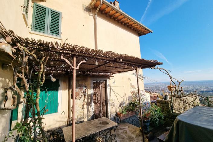 Image No.7-2 Bed Semi-Detached for sale