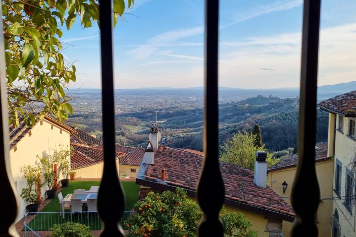 Image No.35-2 Bed Semi-Detached for sale