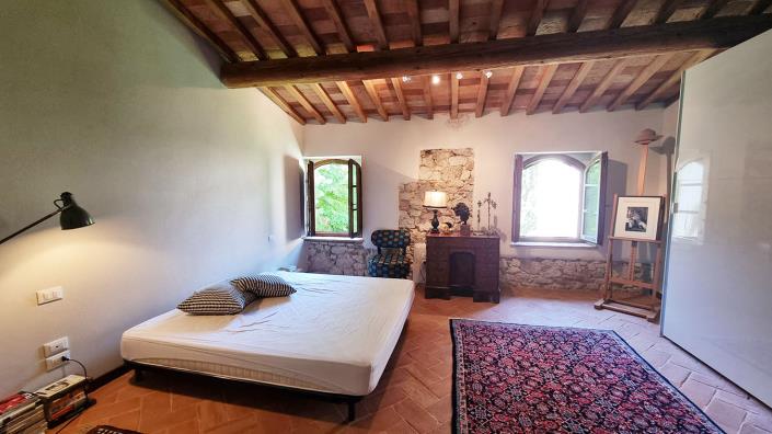 Image No.22-2 Bed Apartment for sale