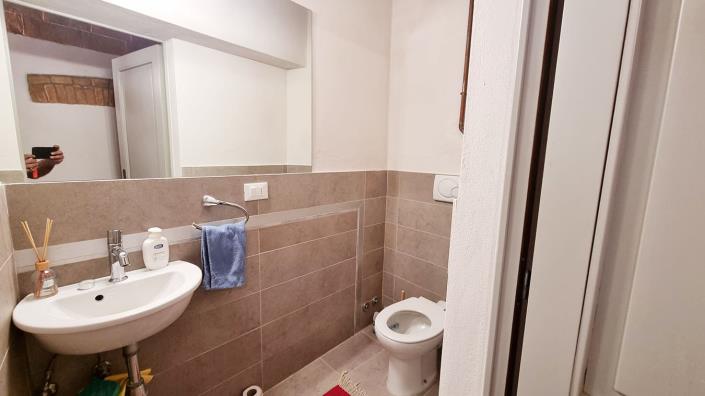 Image No.31-2 Bed Apartment for sale