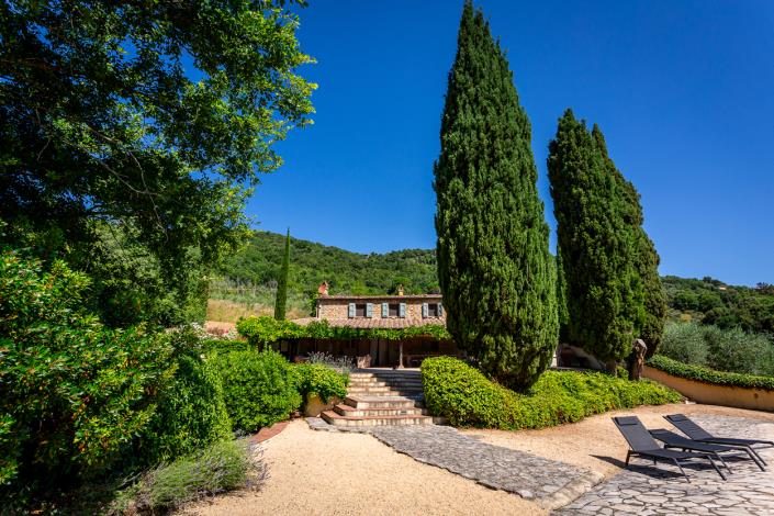 Image No.17-5 Bed Villa for sale