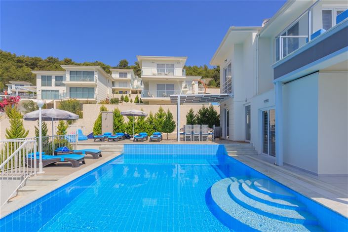 Image No.6-4 Bed Villa for sale