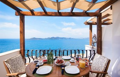 Sea View Yalikavak Garden Apartment - Shaded Terrace