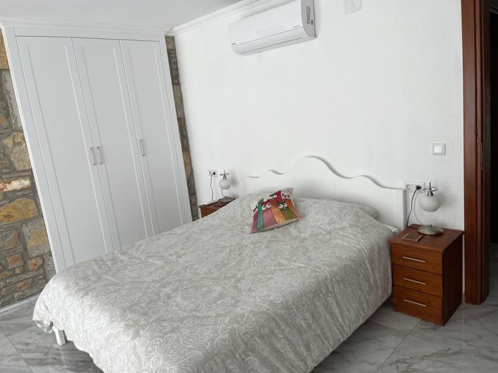 Image No.16-4 Bed Villa for sale