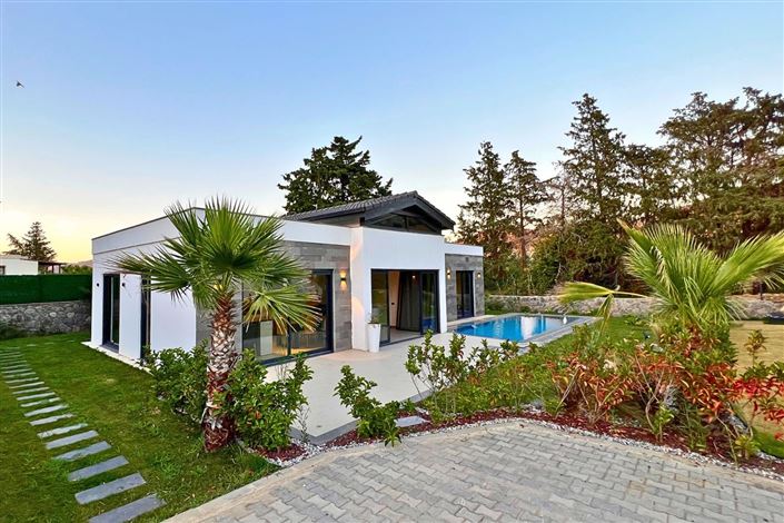 Image No.15-4 Bed Villa for sale