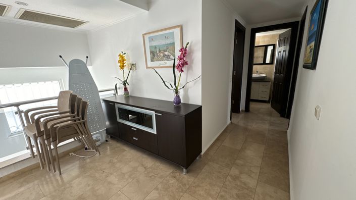 Image No.14-4 Bed Villa for sale