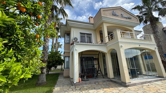 Image No.25-4 Bed Villa for sale