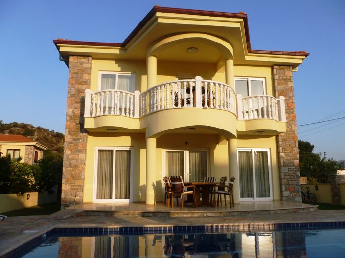 Image No.2-4 Bed Villa for sale