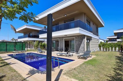 Serene Newly-Built Villa in Antalya For Sale - Private swimming pool
