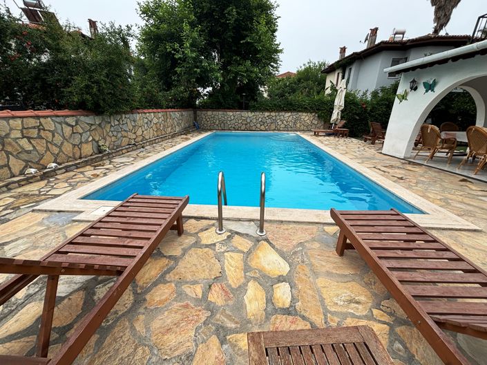 Image No.20-3 Bed Villa for sale