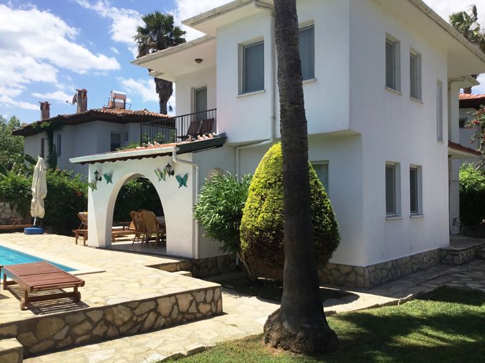 Image No.3-3 Bed Villa for sale