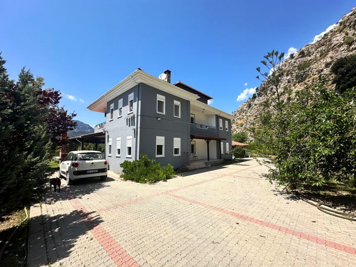 Image No.23-4 Bed Villa for sale