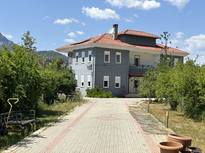 Image No.24-4 Bed Villa for sale