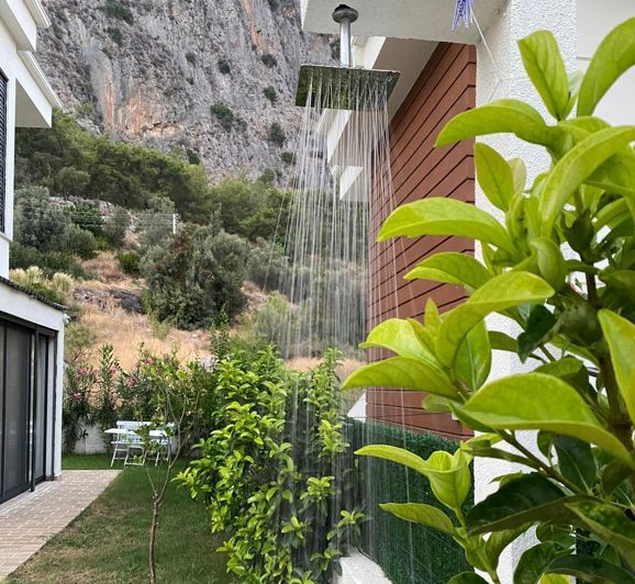 Image No.19-4 Bed Villa for sale