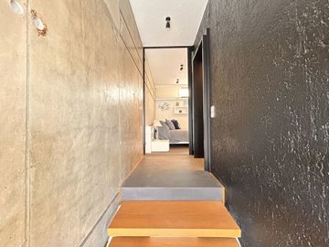 Magnificent Sea View Apartment For Sale In Bodrum - Steps leading to one of the bedrooms