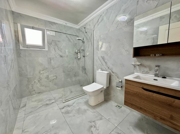 Image No.18-3 Bed Bungalow for sale