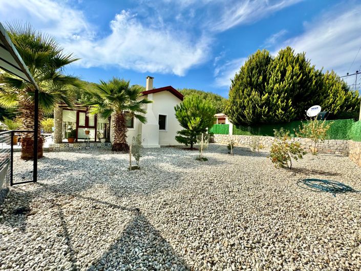 Image No.22-3 Bed Bungalow for sale