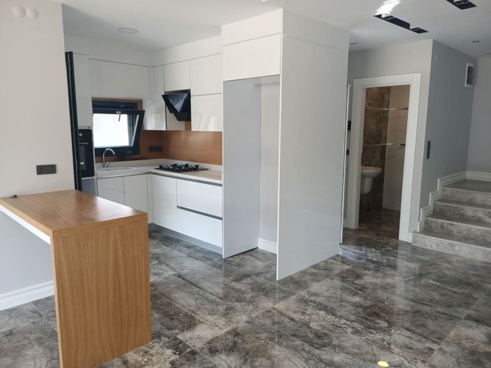 Image No.8-3 Bed Villa for sale