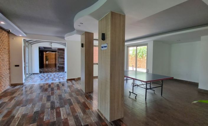 Image No.24-2 Bed Apartment for sale