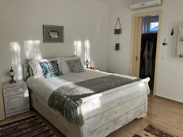 Image No.12-3 Bed Villa for sale