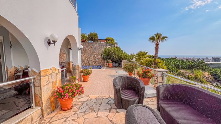 Image No.5-3 Bed Villa for sale