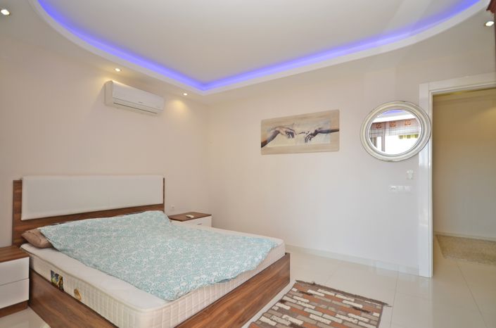 Image No.18-2 Bed Apartment for sale